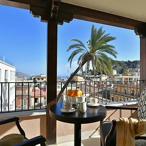 le-chevalier.taorminaitalyhotels.com/